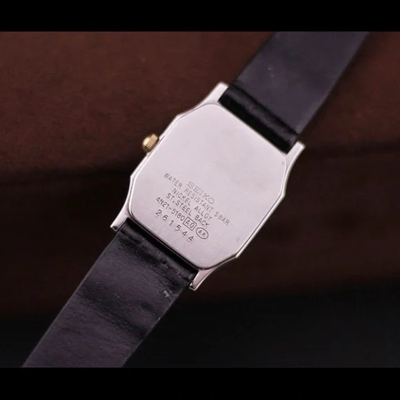 Vtg 1992 Seiko Spirit 4N21-5180 Watch
[Excellent Condition] White Textured Dial - Picture 6 of 7